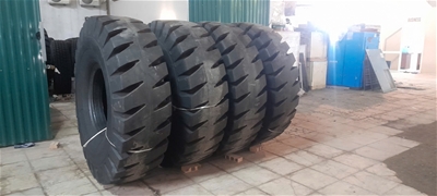 LIEN AN JSC | Bàn giao lốp xe nâng container Techking TKPORTH II 18.00-25 cho cảng biền miền nam.